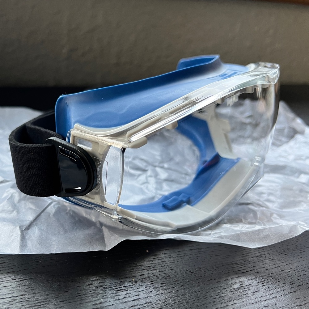 Uline Safety Googles with adjustable strap. NWT